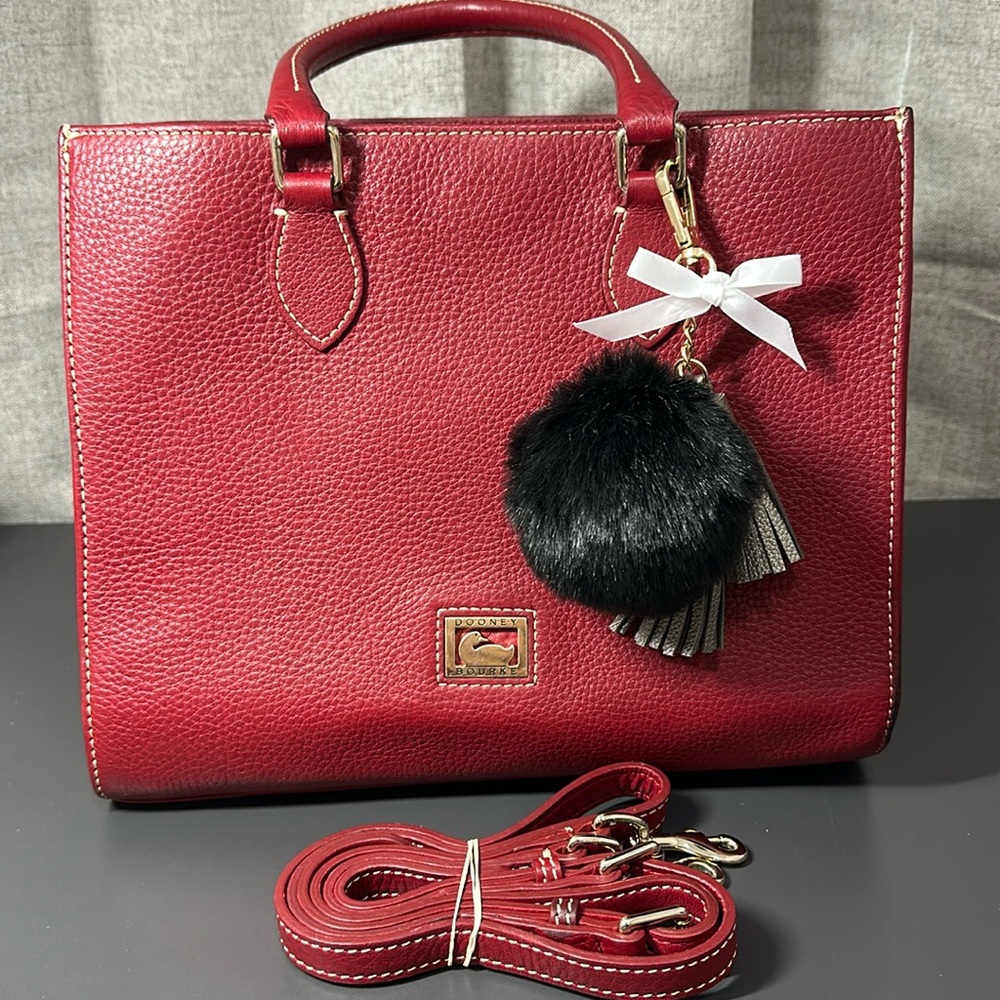 Dooney & Bourke - Picture 9 of 14